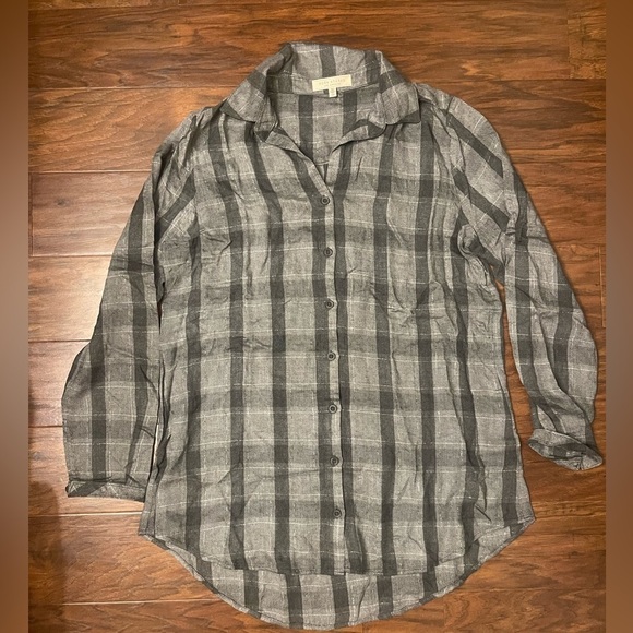 Side Stitch Tops - Side stitch Grey Plaid Button Up Size XS